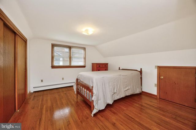 234 W CHESTNUT ST, Souderton, PA 18964
