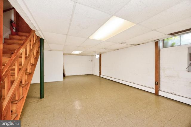 234 W CHESTNUT ST, Souderton, PA 18964