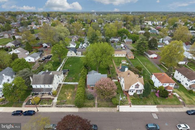 234 W CHESTNUT ST, Souderton, PA 18964