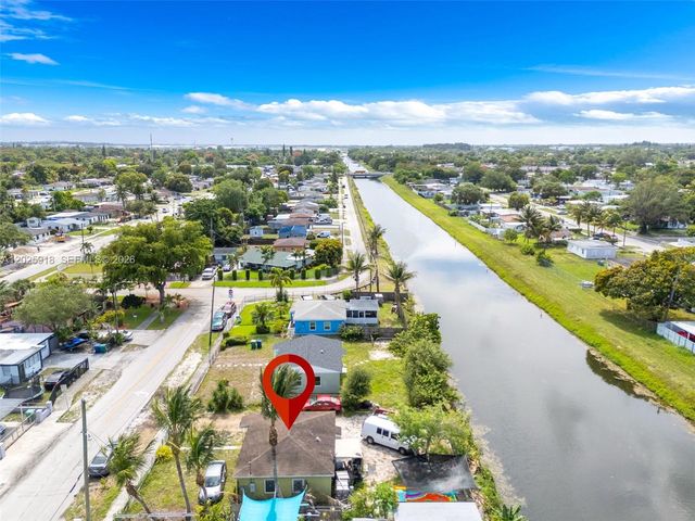 2365 NW 155th St, Miami Gardens, FL 33054
