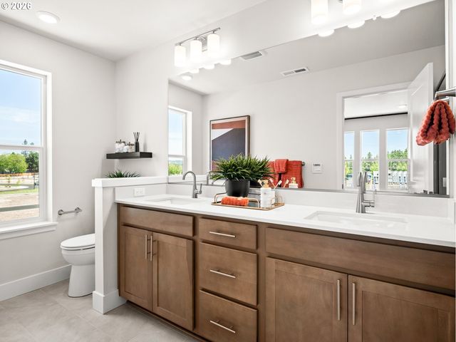 932 Sw Lockley Ter, Beaverton, OR 97003