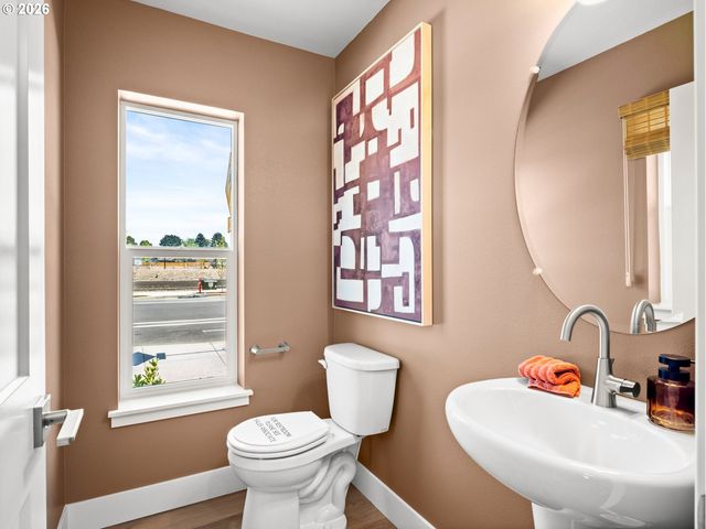 932 Sw Lockley Ter, Beaverton, OR 97003
