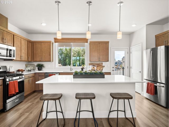 932 Sw Lockley Ter, Beaverton, OR 97003