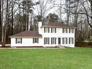 470 Hillsdale Drive, Fayetteville, GA 30214