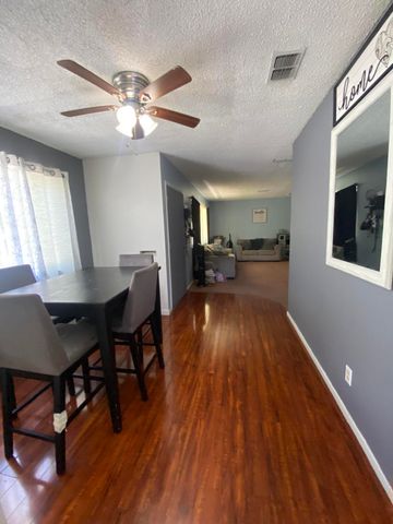 333 E Linden Avenue, Reedley, CA 93654