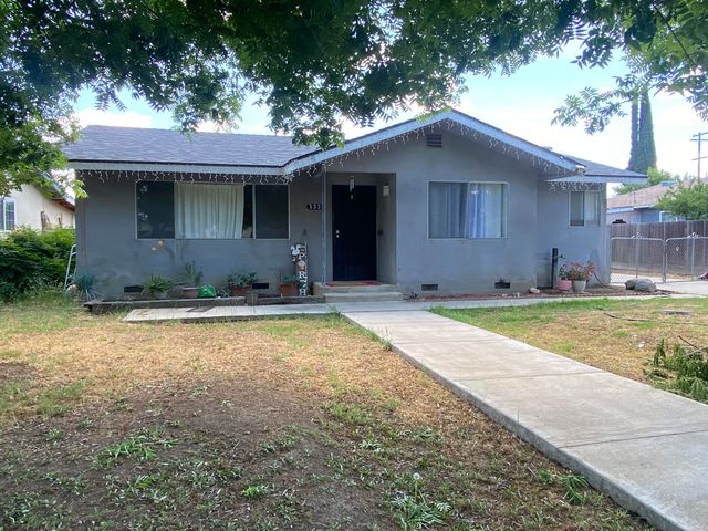 333 E Linden Avenue, Reedley, CA 93654
