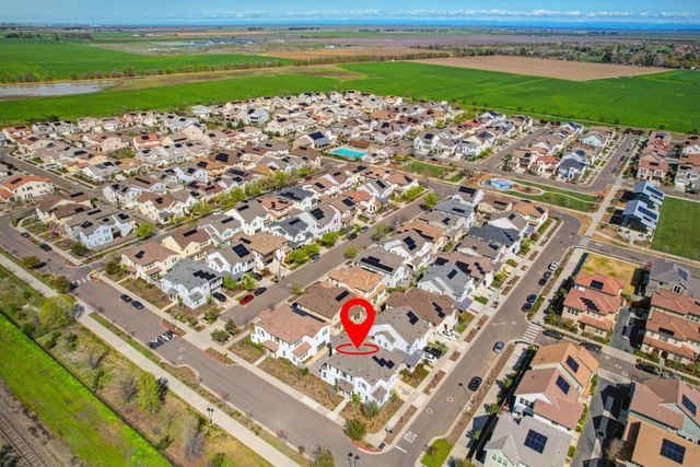 2230 Cannery Loop, Davis, CA 95616