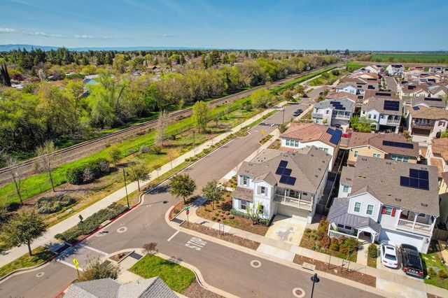 2230 Cannery Loop, Davis, CA 95616