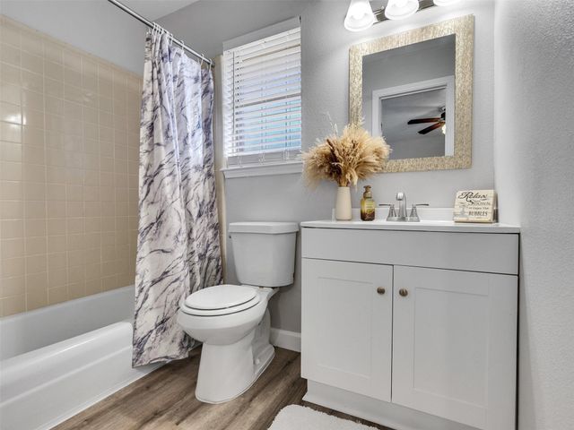 2305 Peach Lane, Pasadena, TX 77502