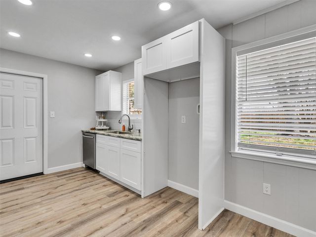 2305 Peach Lane, Pasadena, TX 77502