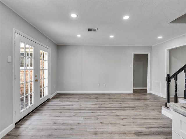 2305 Peach Lane, Pasadena, TX 77502