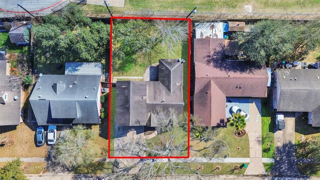 2305 Peach Lane, Pasadena, TX 77502