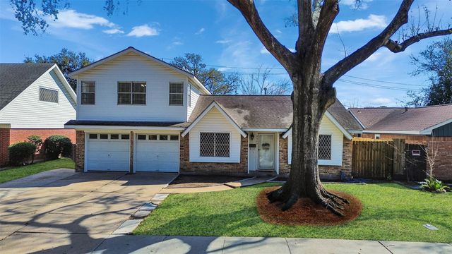 2305 Peach Lane, Pasadena, TX 77502