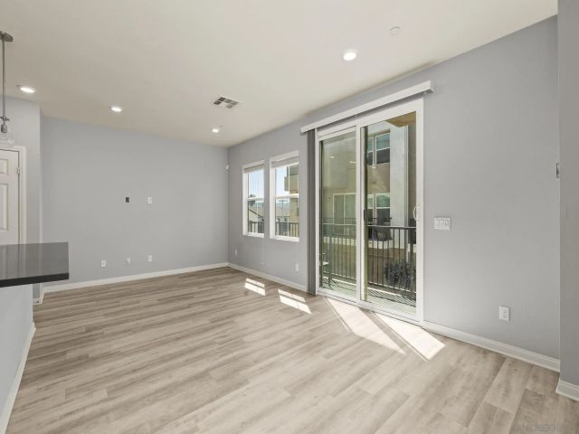 350 Fitzpatrick Road 105, San Marcos, CA 92069