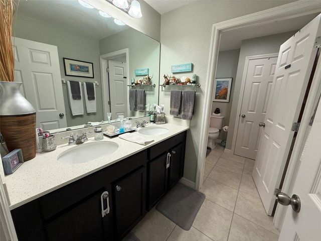 2228 NAPONE LANE, Minneola, FL 34715