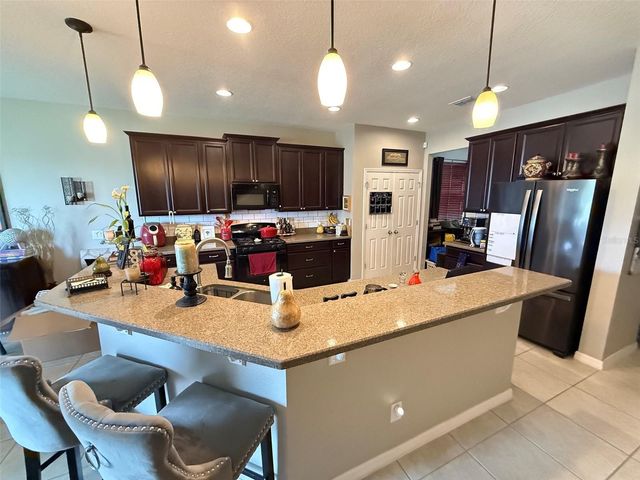 2228 NAPONE LANE, Minneola, FL 34715