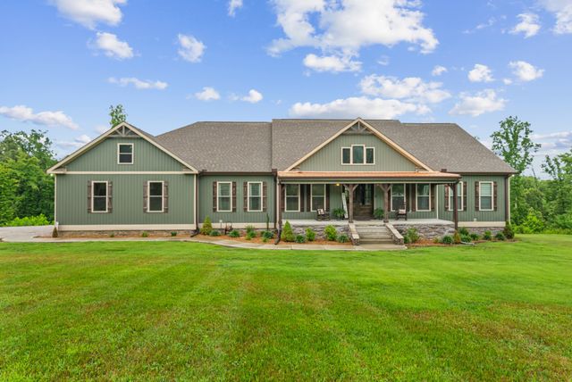217 Rockhouse Rd, Hohenwald, TN 38462