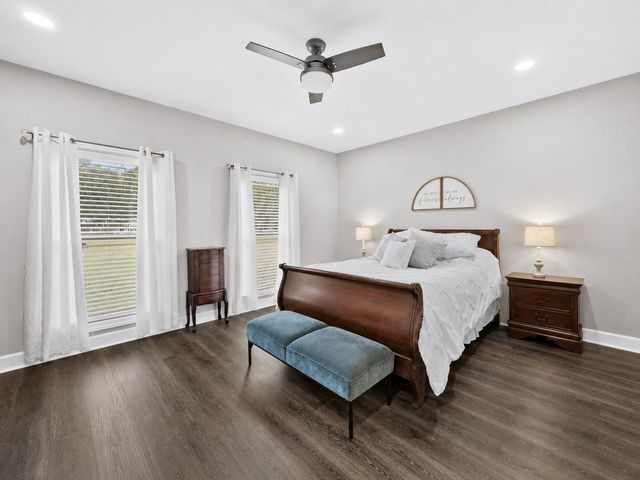 217 Rockhouse Rd, Hohenwald, TN 38462