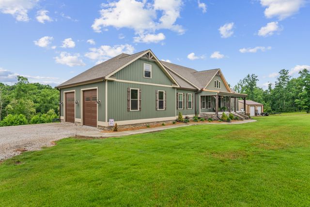 217 Rockhouse Rd, Hohenwald, TN 38462