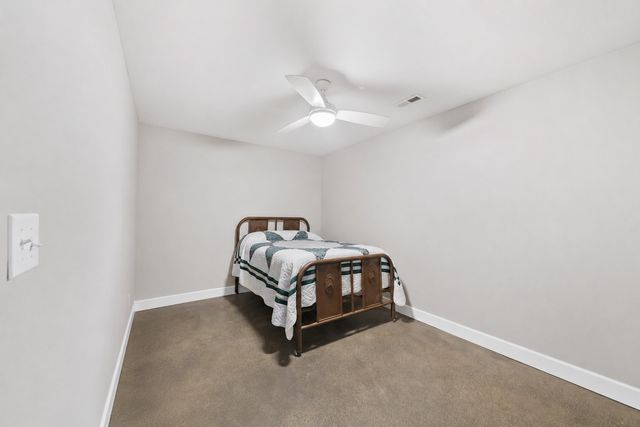 217 Rockhouse Rd, Hohenwald, TN 38462