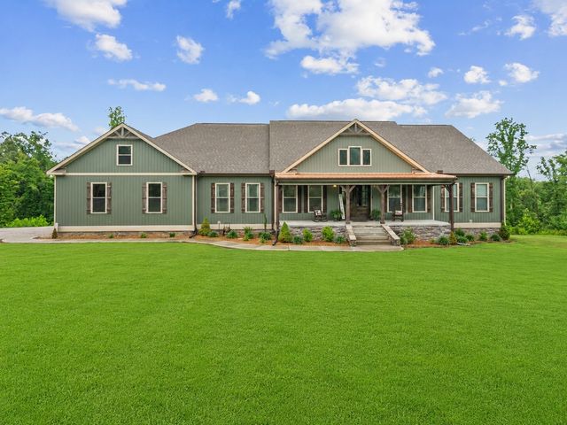 217 Rockhouse Rd, Hohenwald, TN 38462