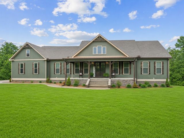 217 Rockhouse Rd, Hohenwald, TN 38462