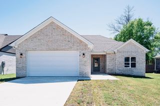 8 Dandelion Drive, Greenbrier, AR 72058