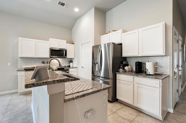 9925 Comely BND, Manor, TX 78653