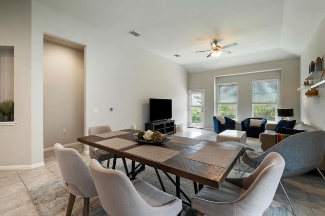 9925 Comely BND, Manor, TX 78653