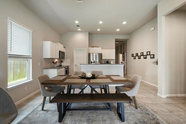 9925 Comely BND, Manor, TX 78653