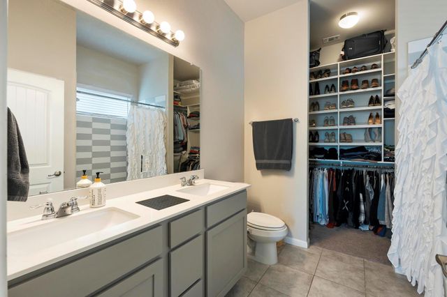9925 Comely BND, Manor, TX 78653