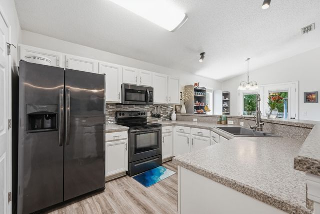 5066 Evergreen Drive, Gulf Breeze, FL 32563