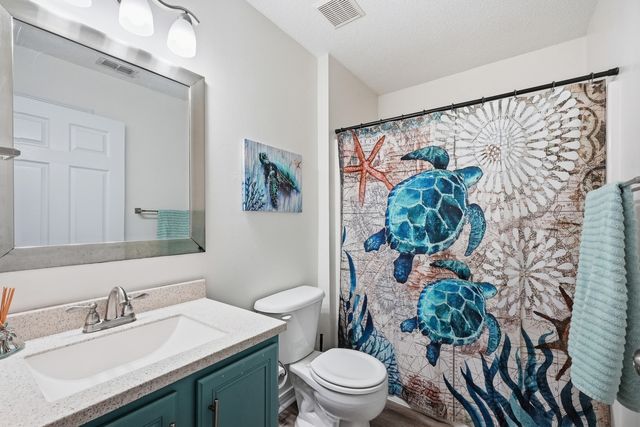 5066 Evergreen Drive, Gulf Breeze, FL 32563