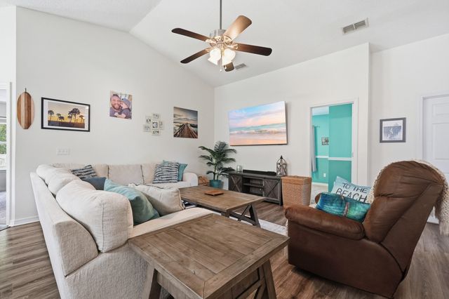 5066 Evergreen Drive, Gulf Breeze, FL 32563