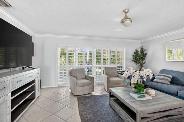 501 SW 1st Street, Boca Raton, FL 33432