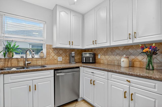 501 SW 1st Street, Boca Raton, FL 33432