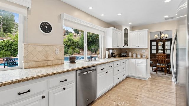 20944 Canterwood, Saugus, CA 91350