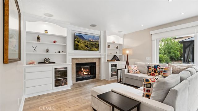 20944 Canterwood, Saugus, CA 91350