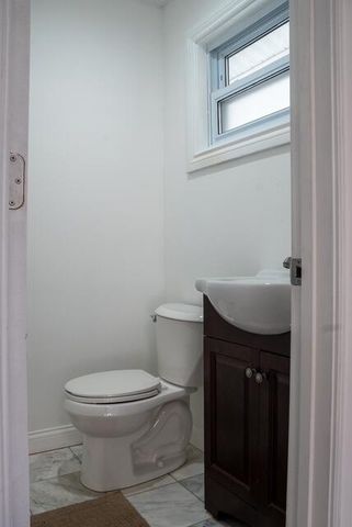 2765 Peachcrest Street, Ypsilanti, MI 48198