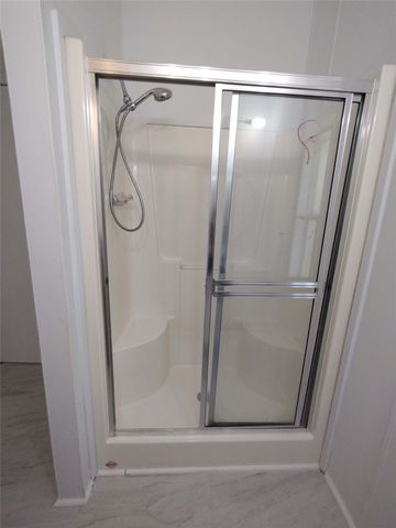 279 Vz County Road 3849, Wills Point, TX 75169