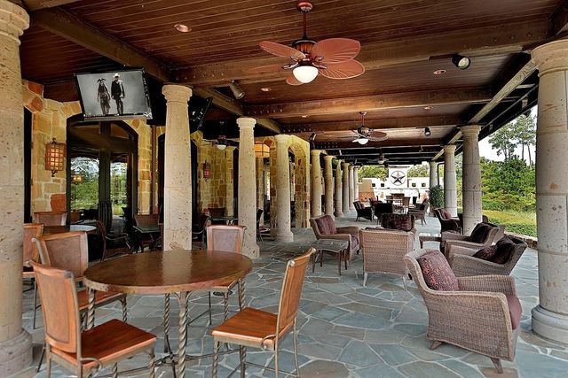 67 N Glenwild Circle, Spring, TX 77389