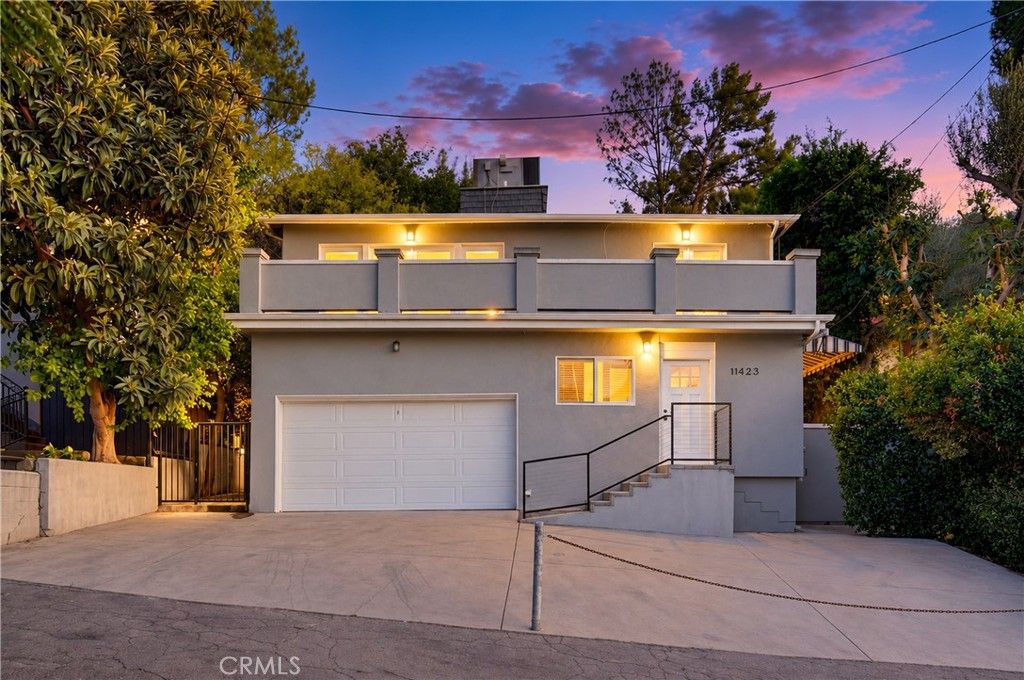 11423 Sunshine Terrace, Studio City, CA 91604 — photo 2