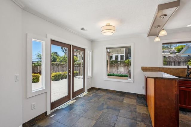 407 Columbus Street, Half Moon Bay, CA 94019
