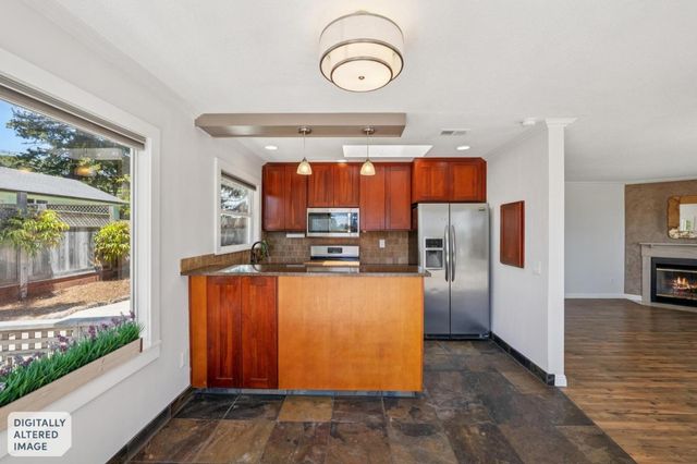 407 Columbus Street, Half Moon Bay, CA 94019