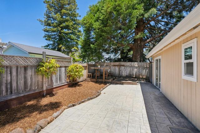 407 Columbus Street, Half Moon Bay, CA 94019