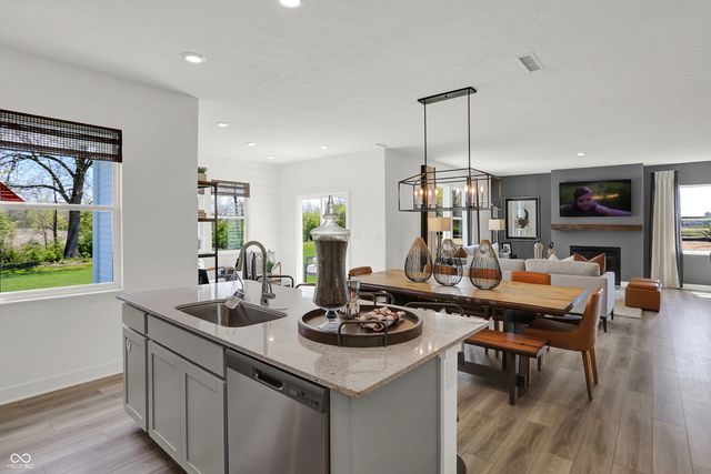 7667 Barston Way, Avon, IN 46123