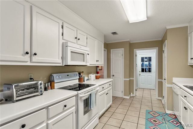 845 Ashland, Tuscaloosa, AL 35406