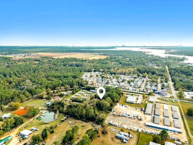 9967 County Road 83, Elberta, AL 36530