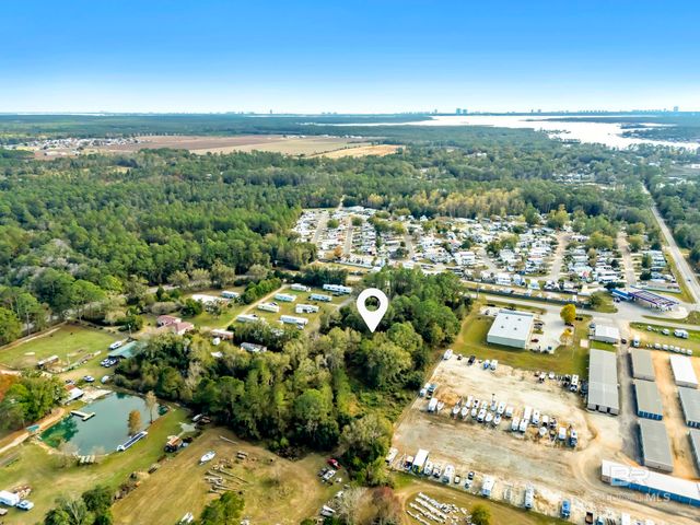 9967 County Road 83, Elberta, AL 36530
