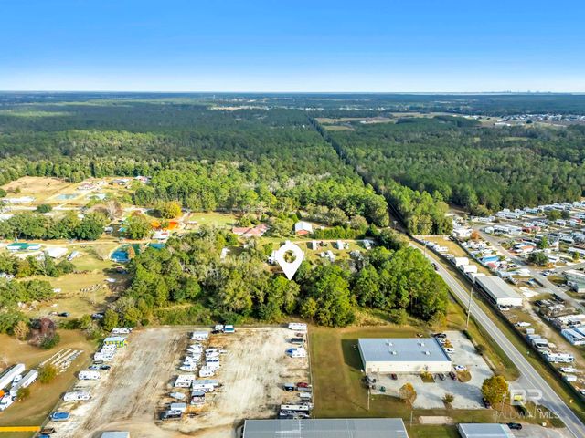 9967 County Road 83, Elberta, AL 36530